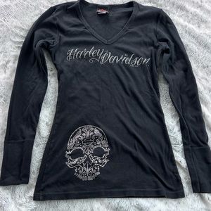 Harley Davidson Long Sleeve Vneck - Women’s Small